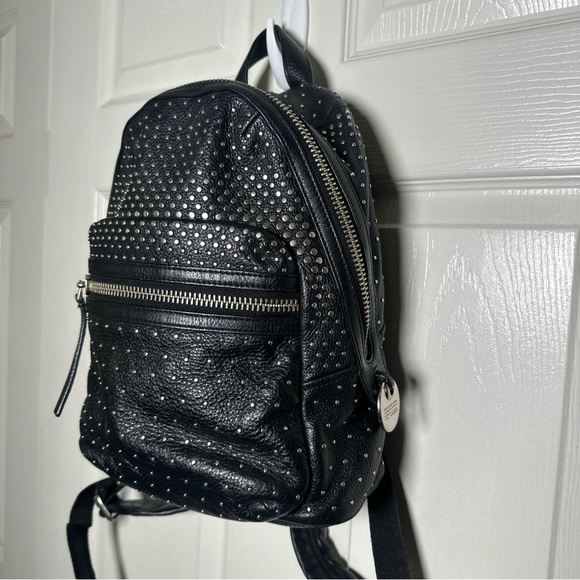 Marc Jacob’s Leather Domo Biker Studded Backpack Medium Zipper Y2K Vintage Moto - Picture 4 of 16